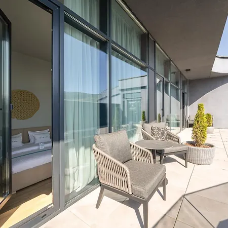 Aparthotel Wol 07 By Ribas 4*